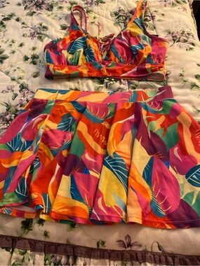 Multicolor Tropical Leaf Print Bikini Set — Vibrant Women’s Swimwear